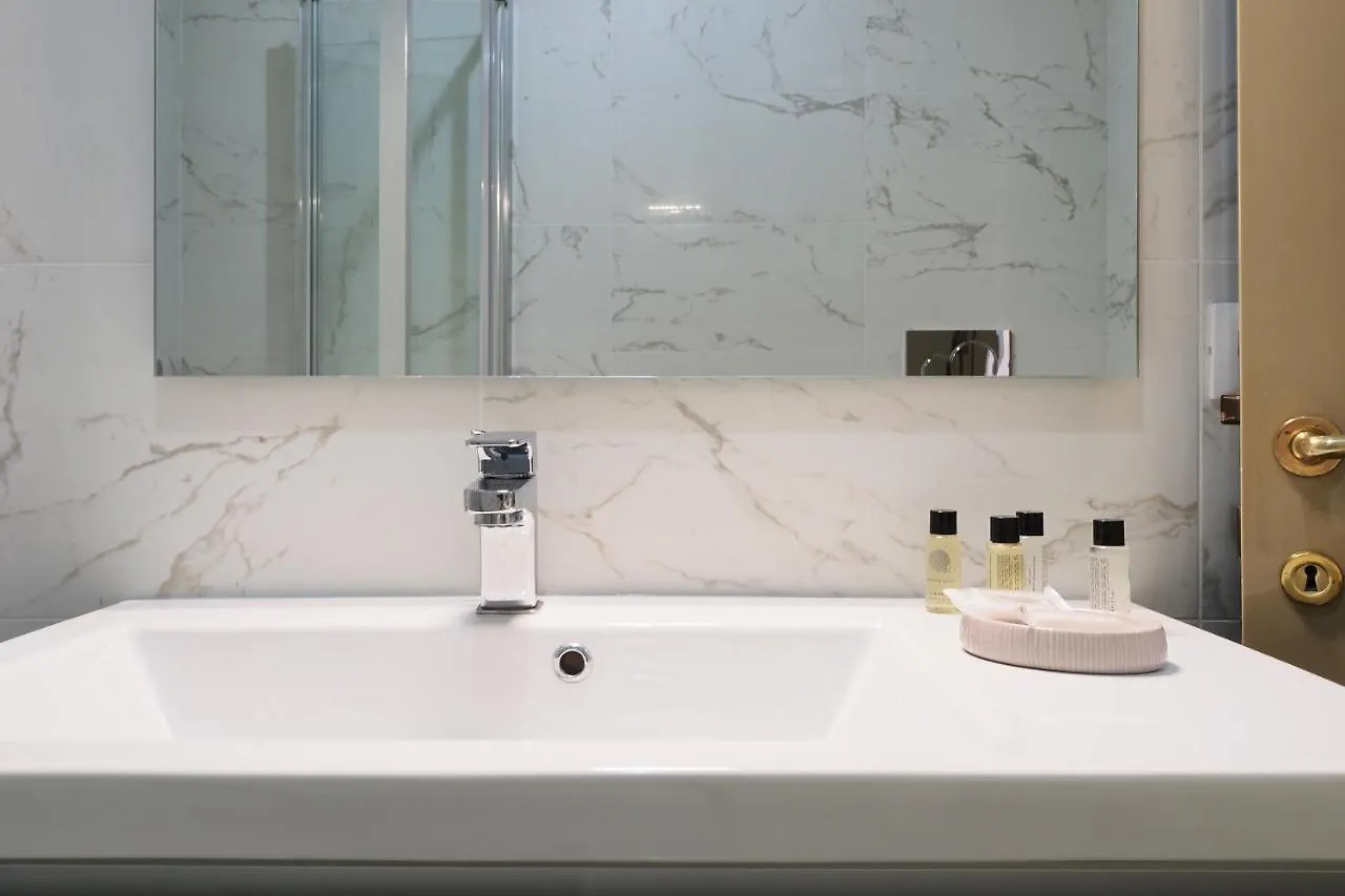 Duomo Luxury Apartment - One Bed Mailand